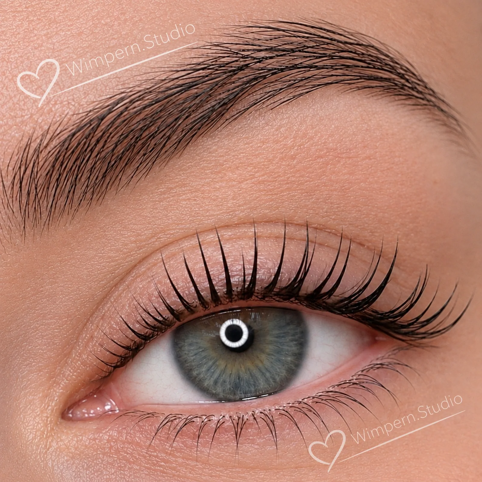 Wimpernlaminierung